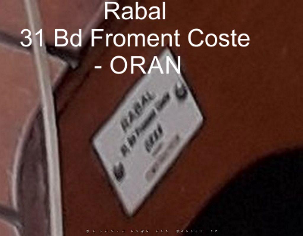 DINGHY DE COURSE 1960 CONSTRUCTEUR RABAL ORAN (4).jpg